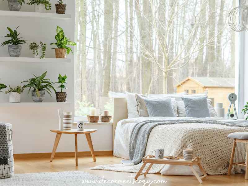 29 EYE-CATCHING ROMANTIC COASTAL BEDROOM DECOR IDEAS TO GET INSPIRED BY