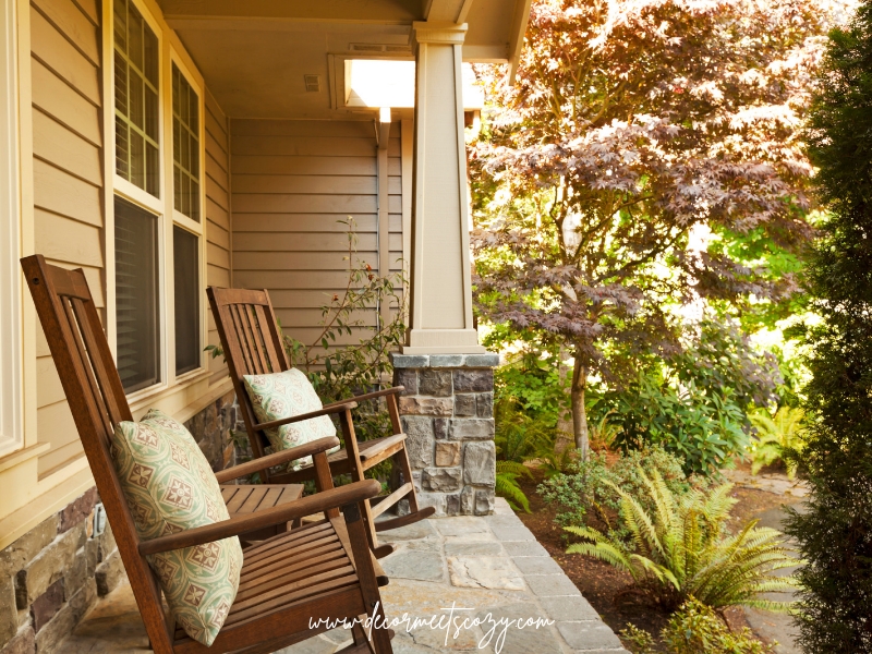 22 WAYS TO ADD RUSTIC CHARM TO YOUR FRONT PORCH       