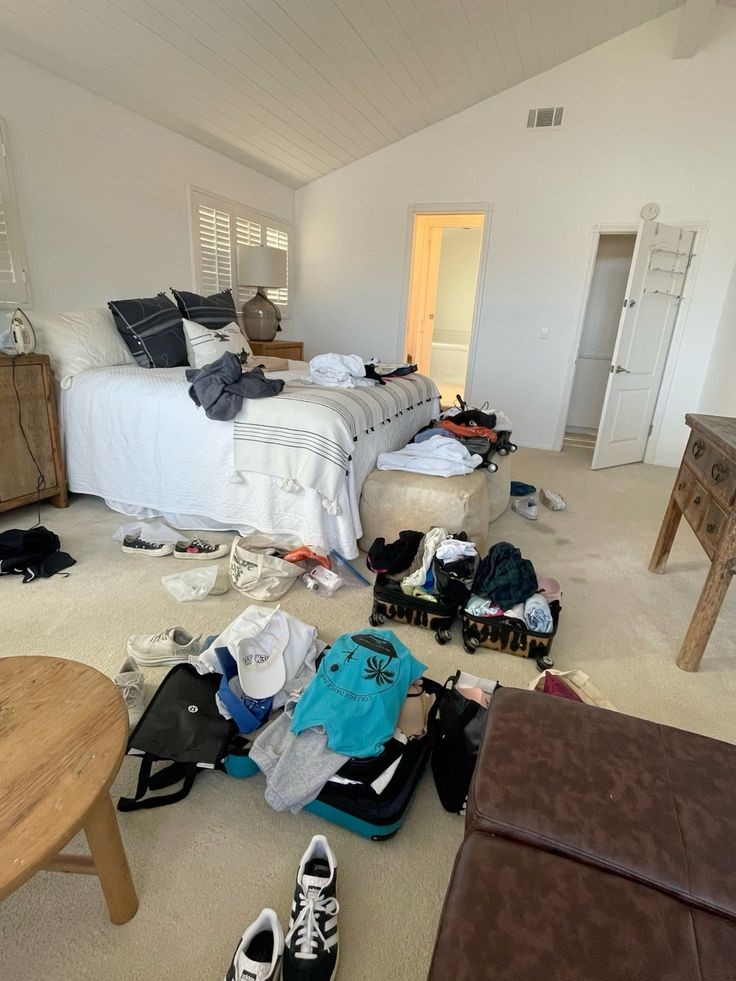 41 Refreshing Spring Cleaning Ideas for Your Home