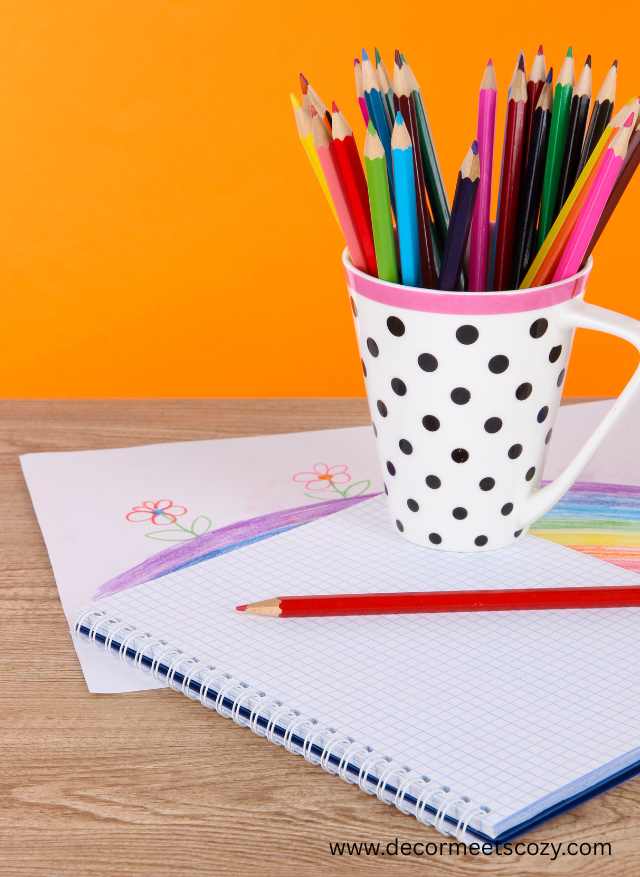 Decorative-pencil-cups