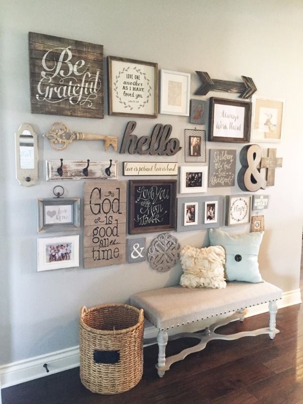 DIY Farmhouse Gallery Wall